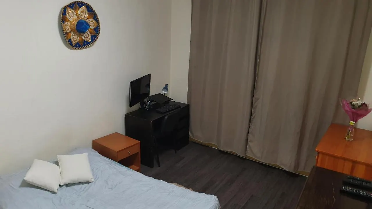 Private Double Bedroom Near Paris Cachan 0*,  Francie